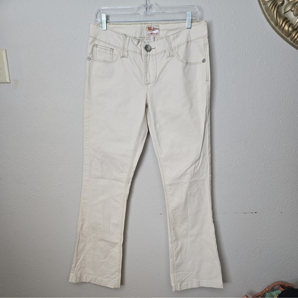 220 Hickory Denim - Women's 22 Bootcut Beige Jeans. Size 30